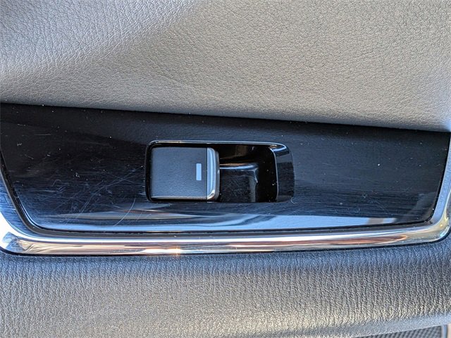 Used 2023 MAZDA CX-9 Touring image 29