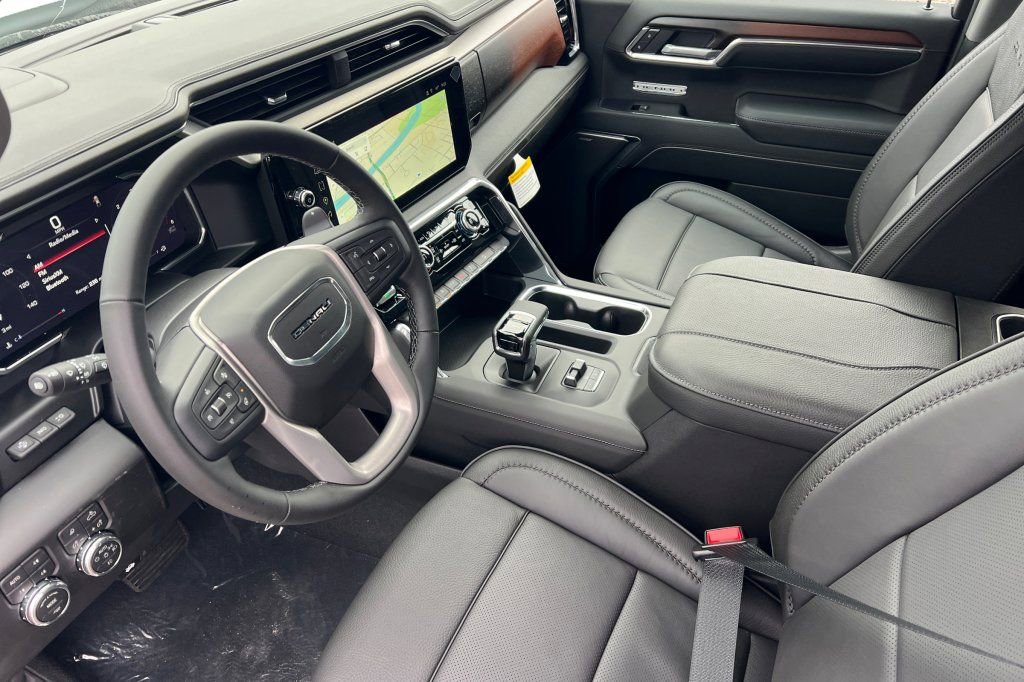 New 2026 GMC Sierra 1500 Denali w/ Denali Reserve Package image 7