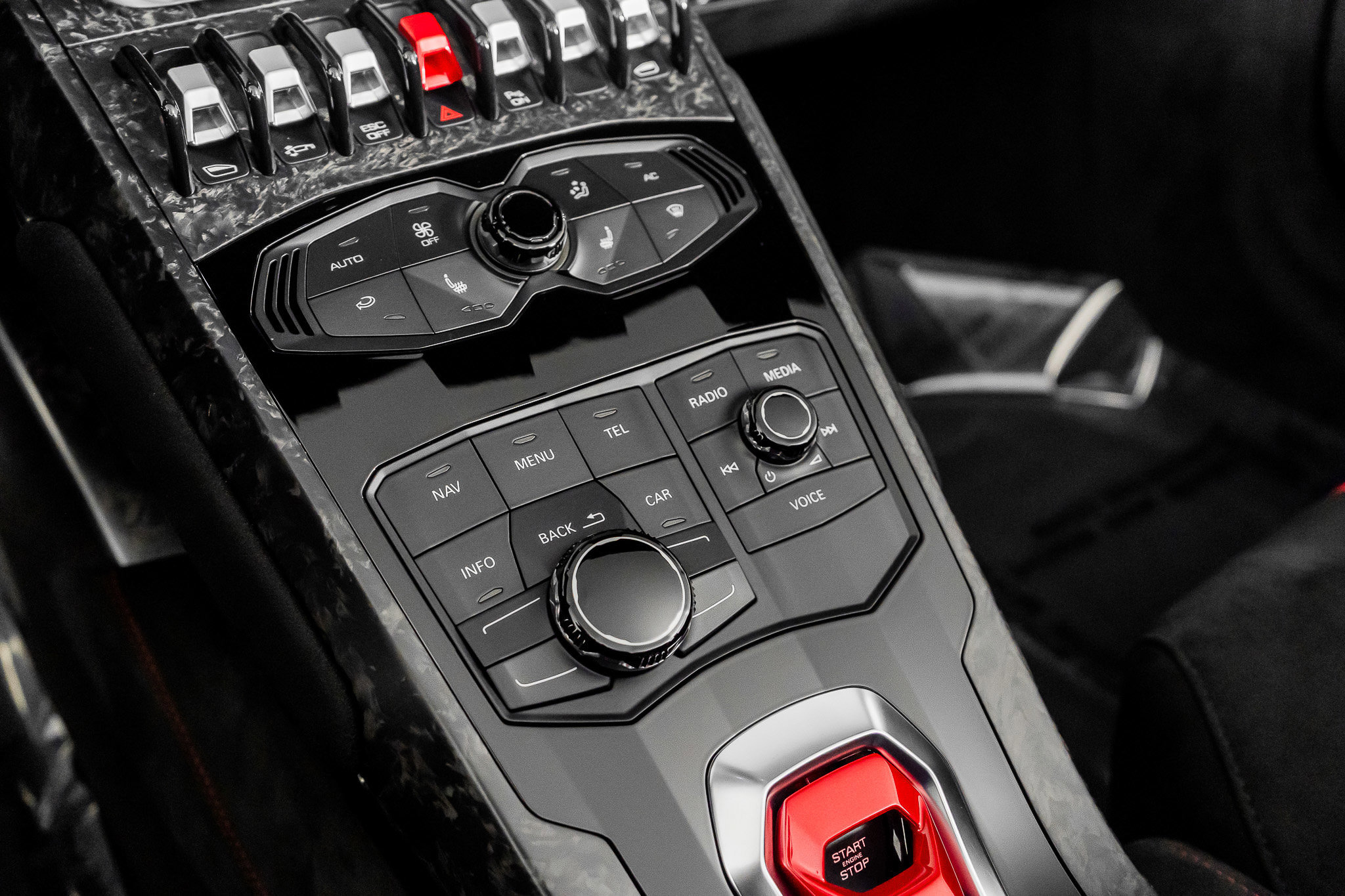 Used 2018 Lamborghini Huracan Performante image 42