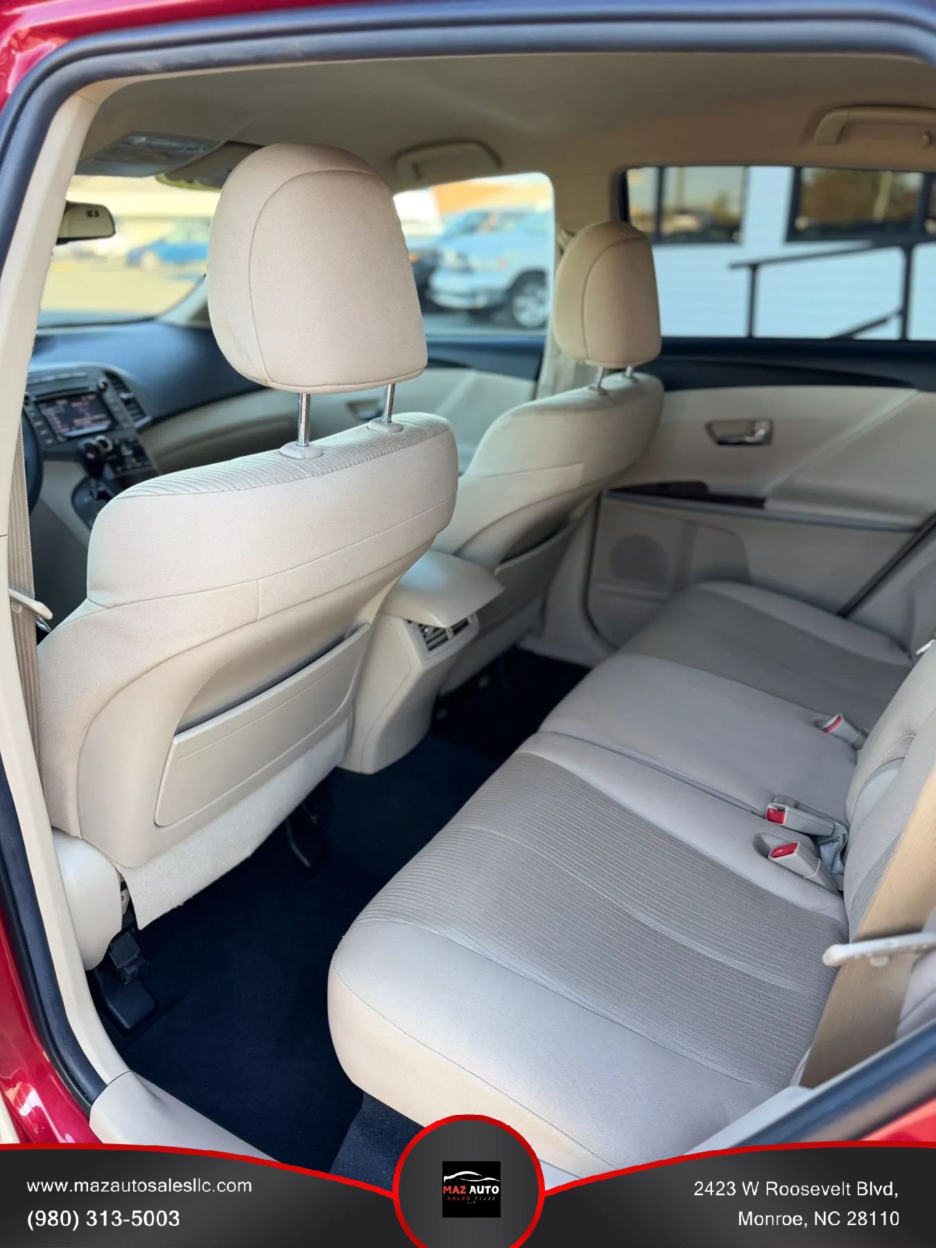 Used 2015 Toyota Venza LE AWD/4WD image 14