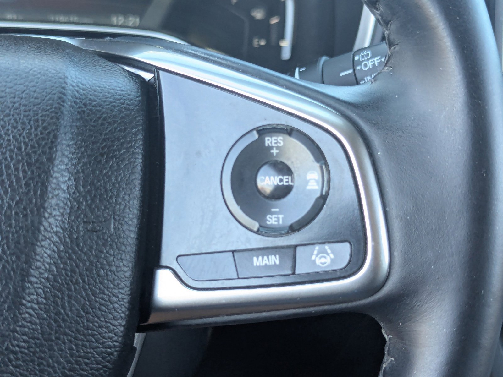 Used 2017 Honda CR-V Touring image 27