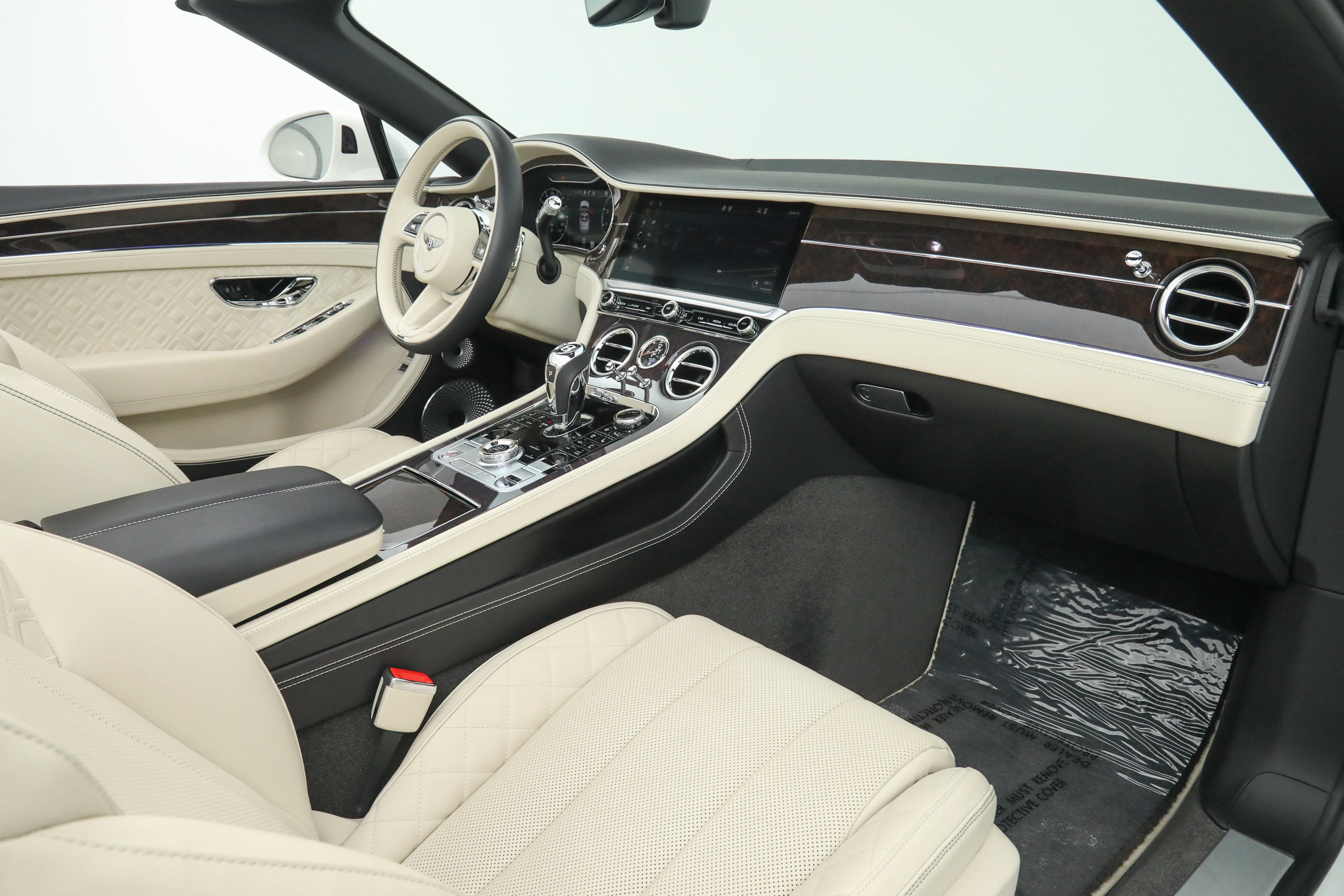 Used 2022 Bentley Continental GT AWD/4WD image 15
