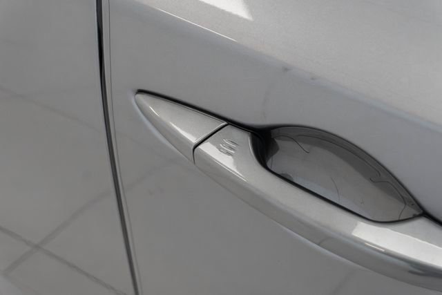 Used 2023 Acura MDX SH-AWD w/ Advance Package image 9