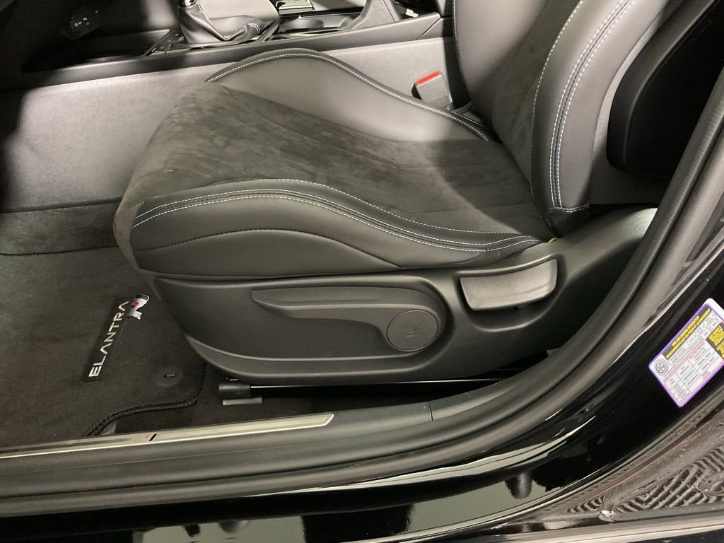 New 2025 Hyundai Elantra N image 22