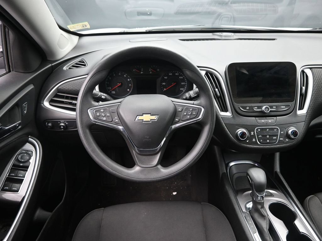 Used 2024 Chevrolet Malibu LT image 23