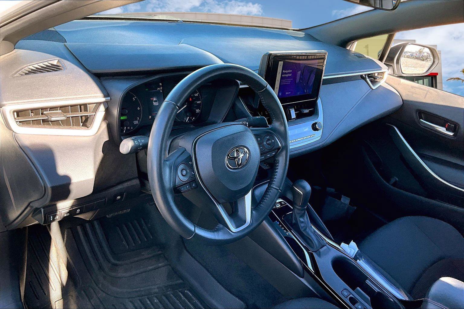 Certified 2024 Toyota Corolla SE image 12
