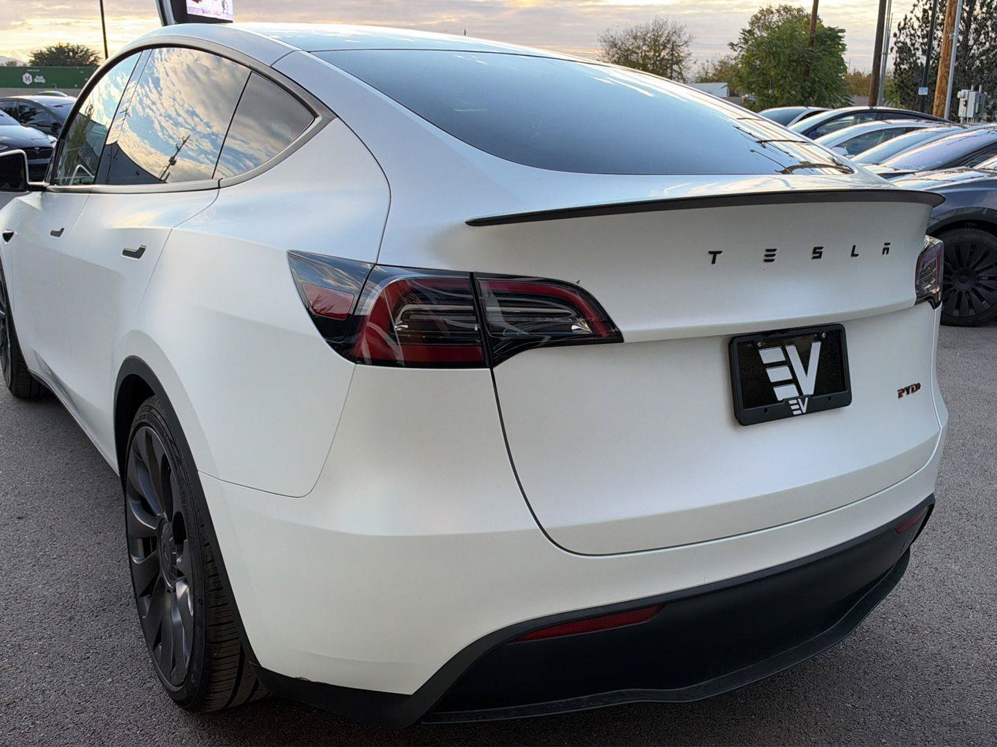 Used 2023 Tesla Model Y Performance AWD/4WD image 6