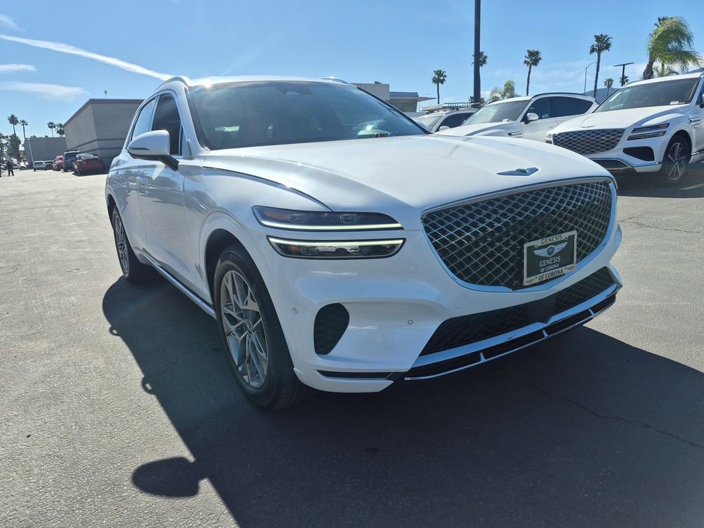 Used 2023 Genesis GV70 2.5T w/ Advanced Package image 2