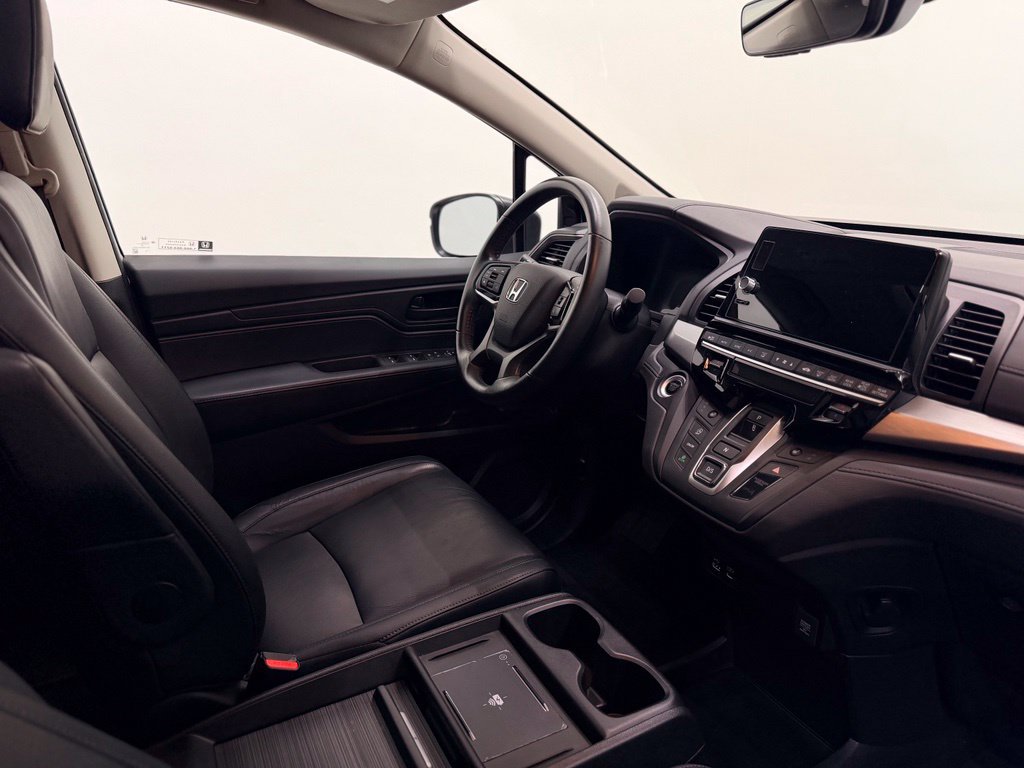Used 2025 Honda Odyssey EX-L image 16