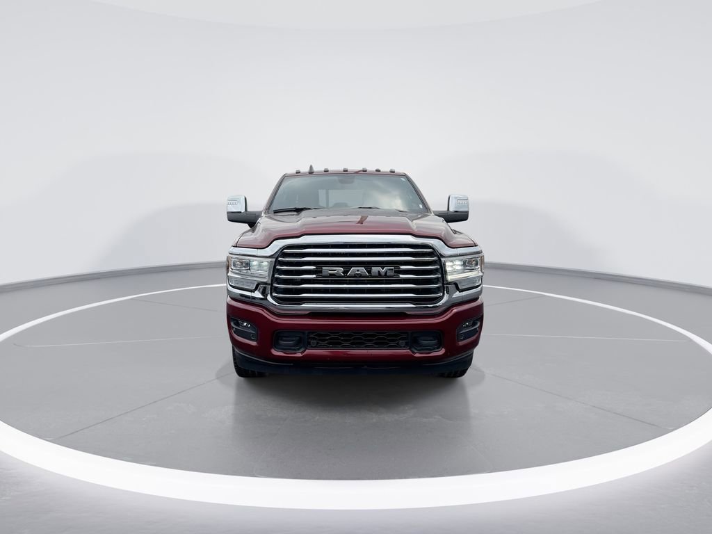 Used 2024 RAM 2500 Limited w/ Towing Technology Group image 3