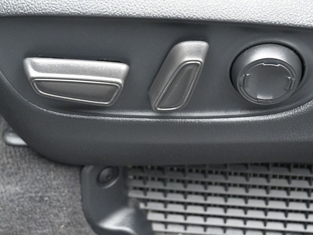 Certified 2024 Toyota Sienna XLE w/ XLE Plus Package image 12