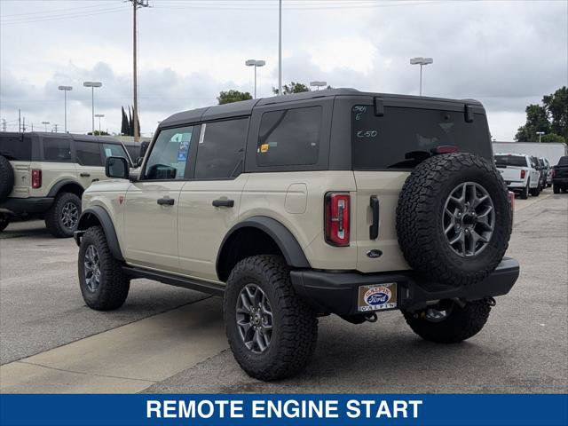 New 2025 Ford Bronco Badlands AWD/4WD image 3