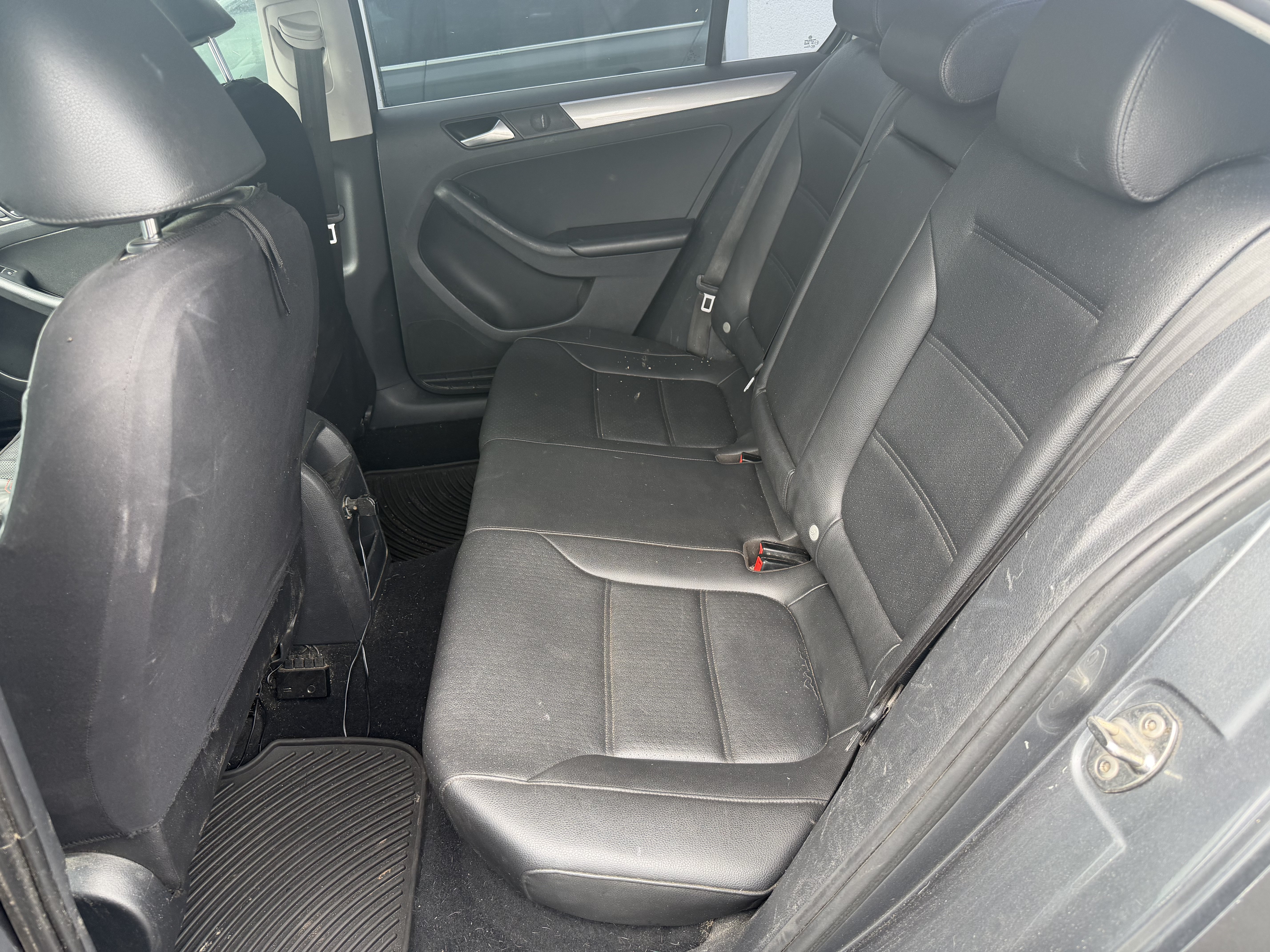 Used 2015 Volkswagen Jetta SE FWD image 8