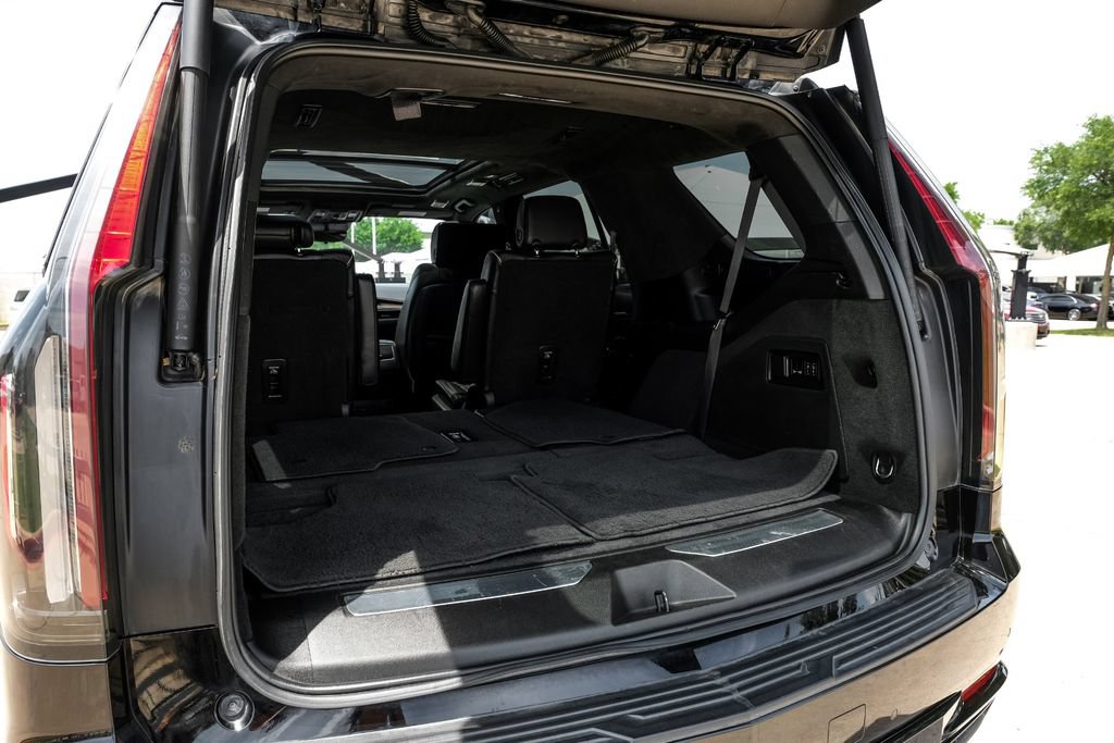 Used 2021 Cadillac Escalade Sport Platinum w/ LPO, ONYX Package AWD/4WD image 64