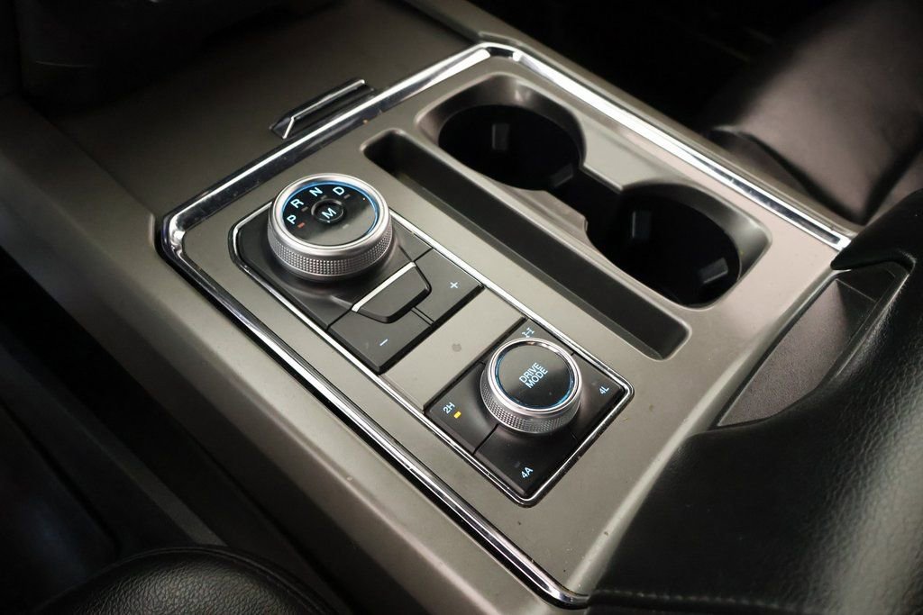 Used 2021 Ford Expedition XLT image 7