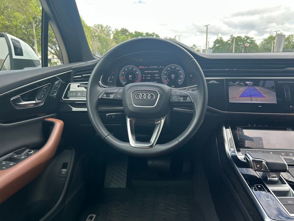 Used 2023 Audi Q7 2.0T Premium w/ Towing Package AWD/4WD image 50