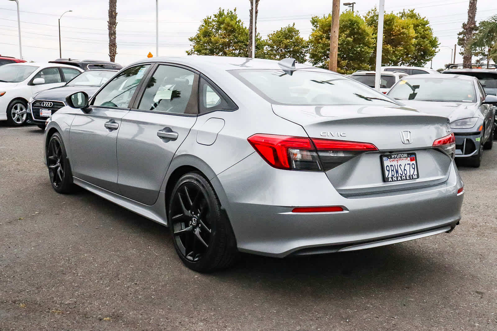 Used 2022 Honda Civic Sport image 9