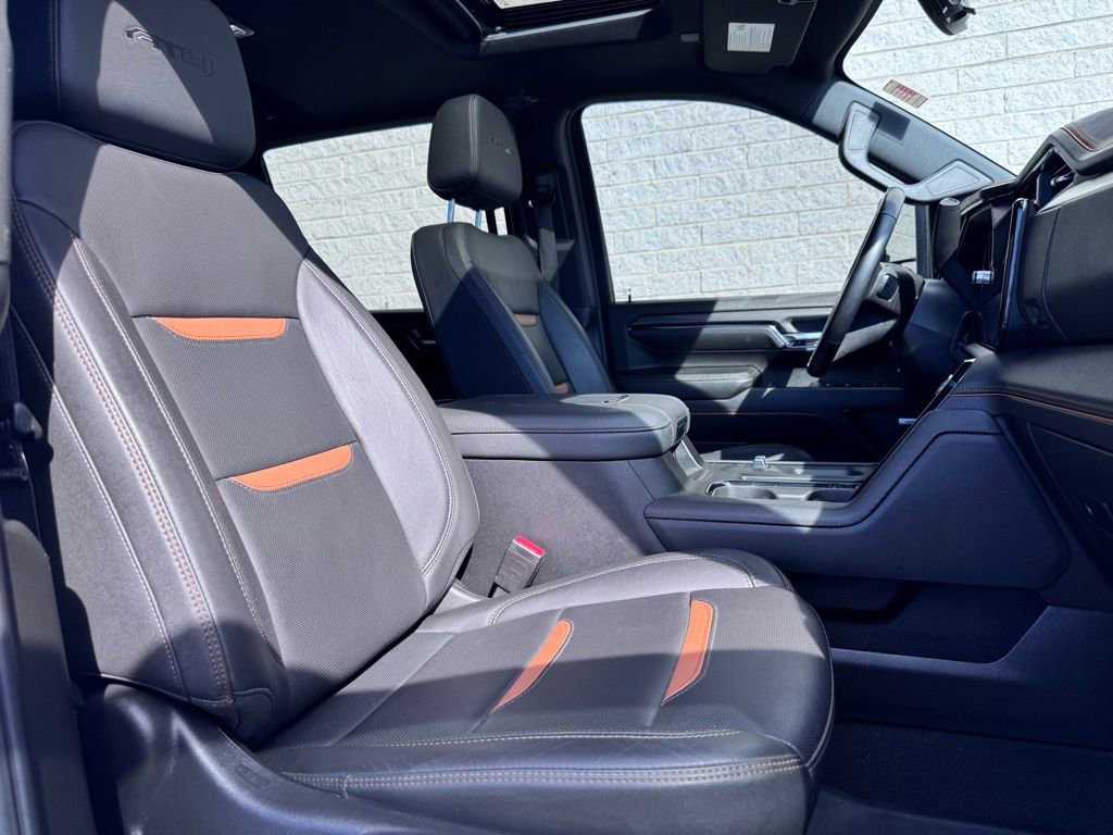 Used 2024 GMC Sierra 2500 AT4 w/ AT4 Premium Plus Package image 19