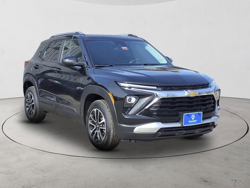 Certified 2025 Chevrolet TrailBlazer LT image 3