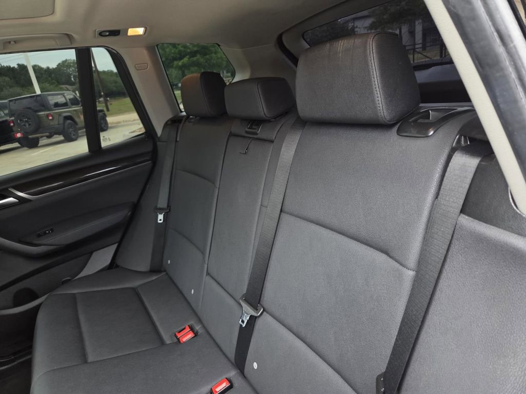 Used 2017 BMW X3 sDrive28i RWD image 32