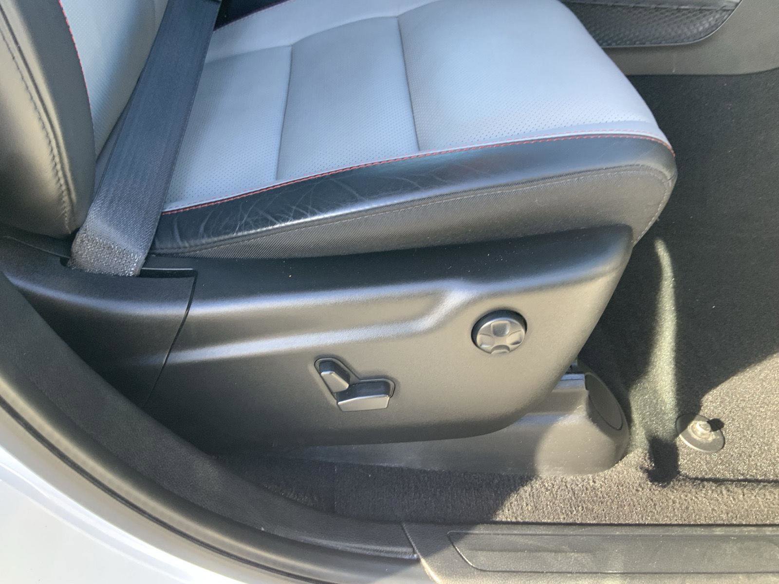 Used 2023 Dodge Durango GT image 64