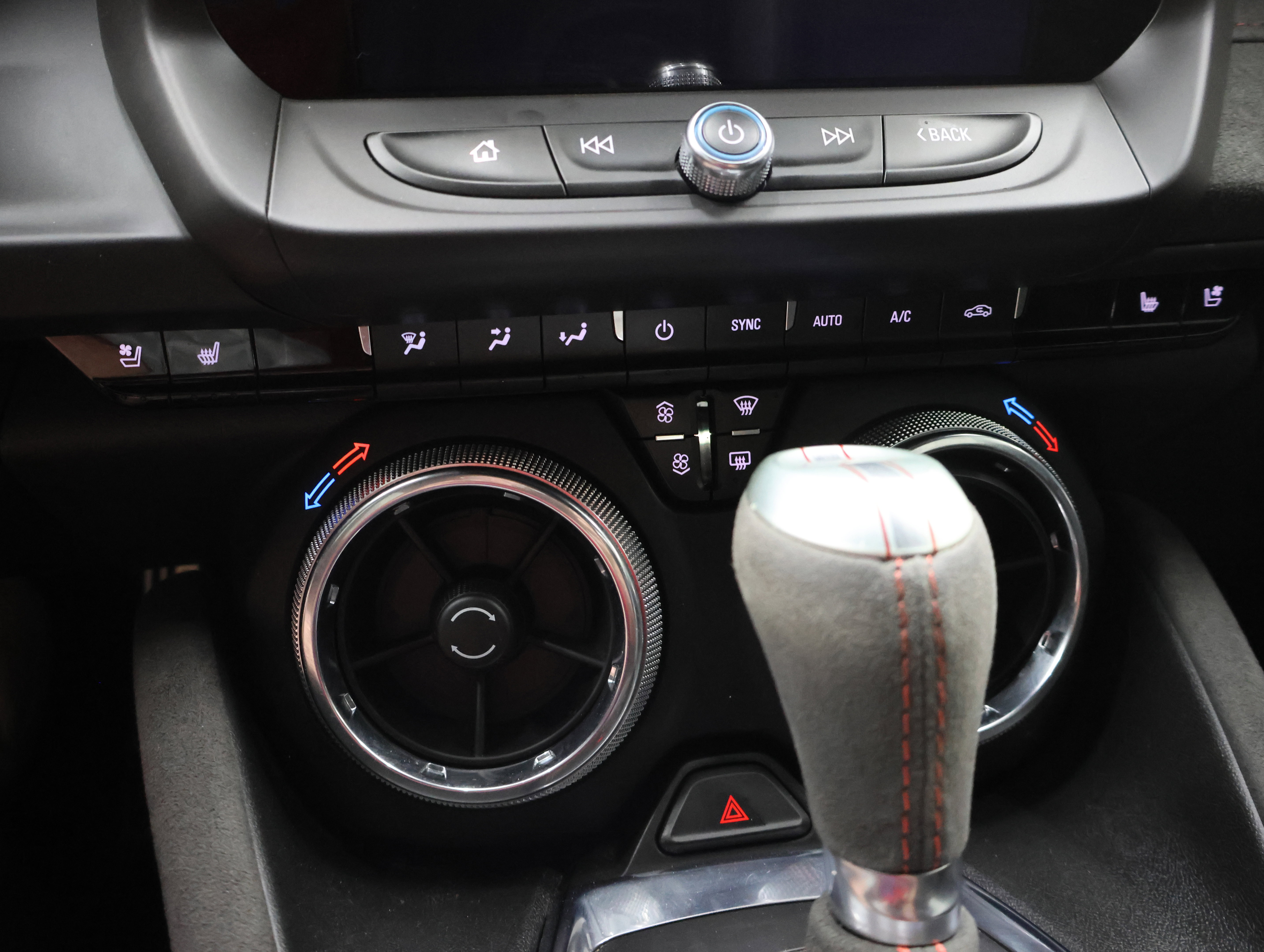Used 2021 Chevrolet Camaro ZL1 RWD image 41