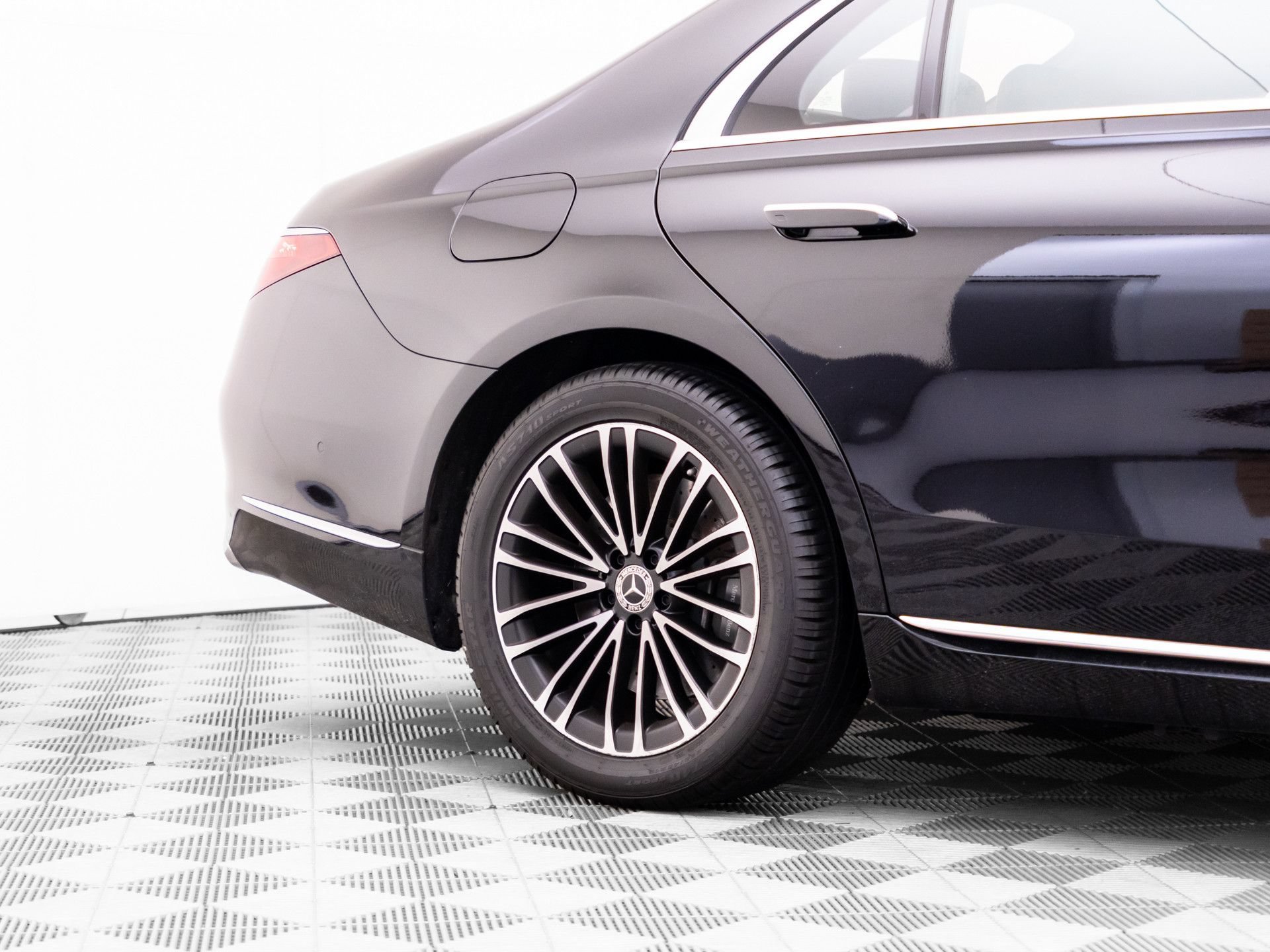 Used 2021 Mercedes-Benz S 580 4MATIC Sedan image 31