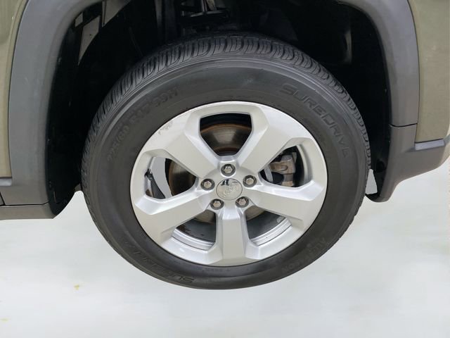 Used 2018 Jeep Compass Latitude w/ Popular Equipment Group image 16