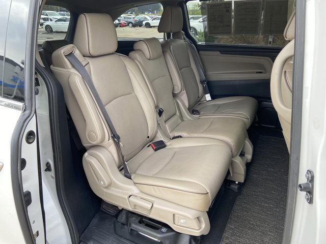 Used 2023 Honda Odyssey Elite image 16