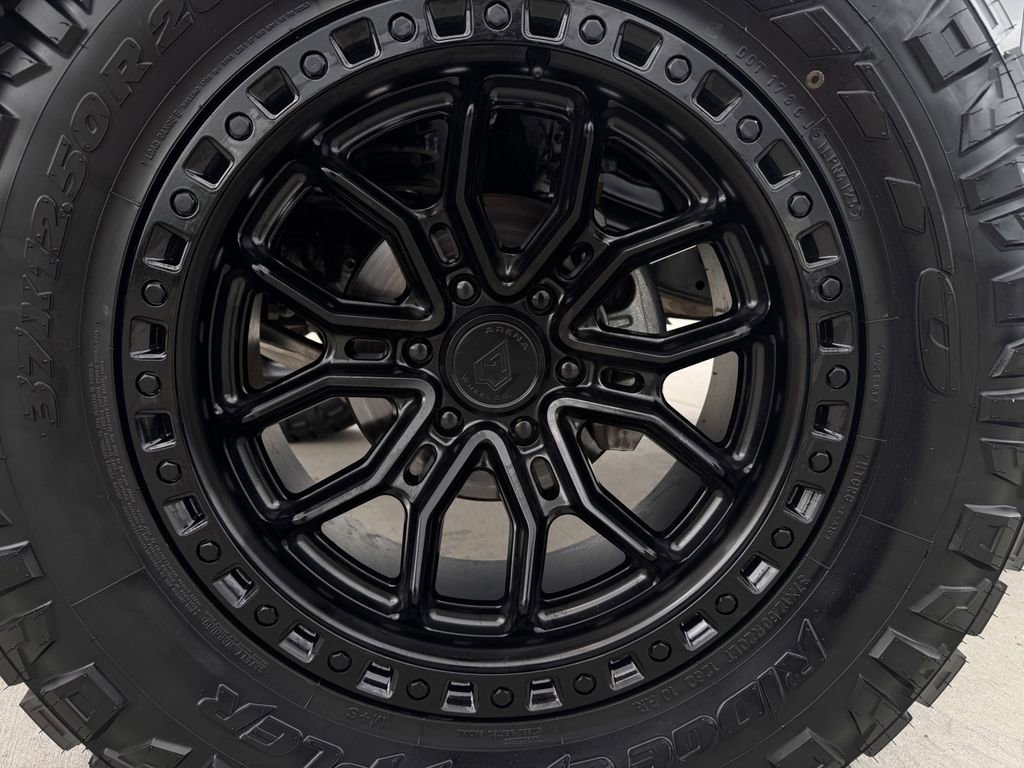 Used 2025 Ford Bronco Big Bend image 9