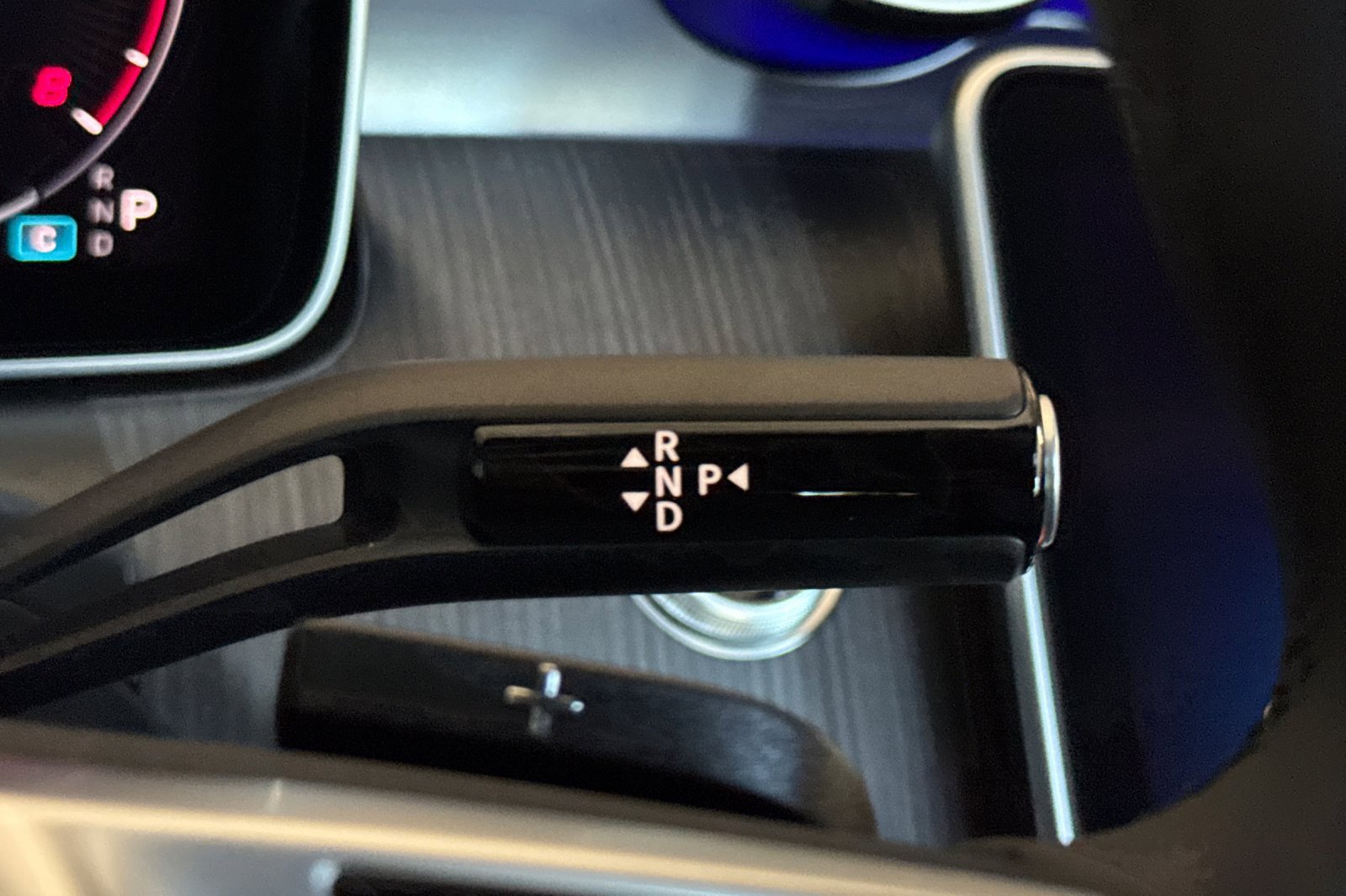 New 2025 Mercedes-Benz C 300 4MATIC Sedan image 25