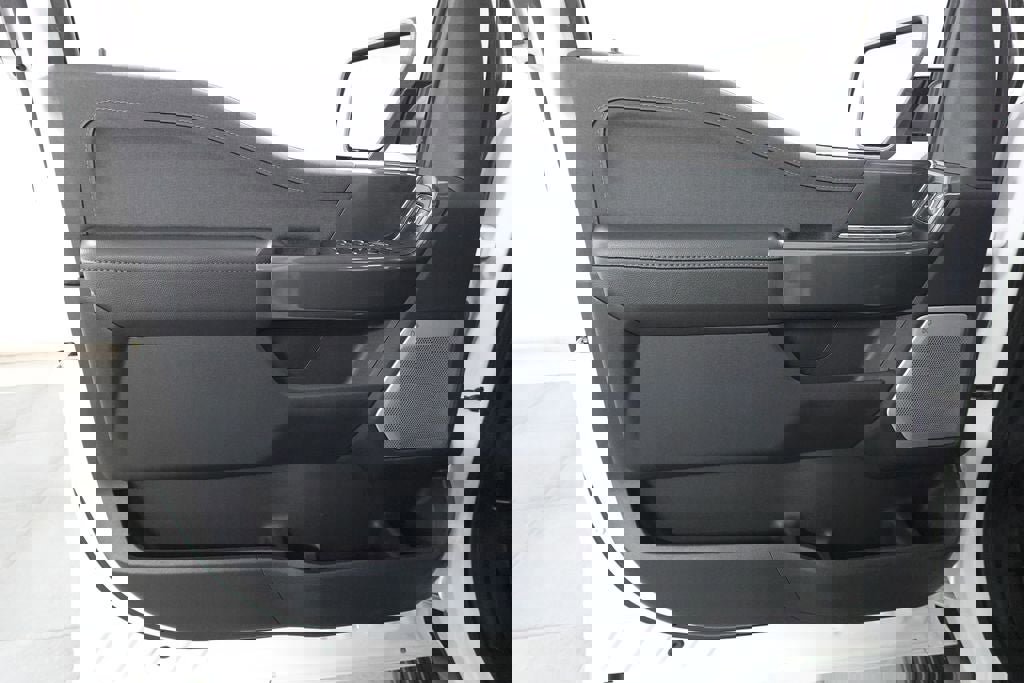 Certified 2023 Ford F150 Lariat w/ Equipment Group 502A High image 23