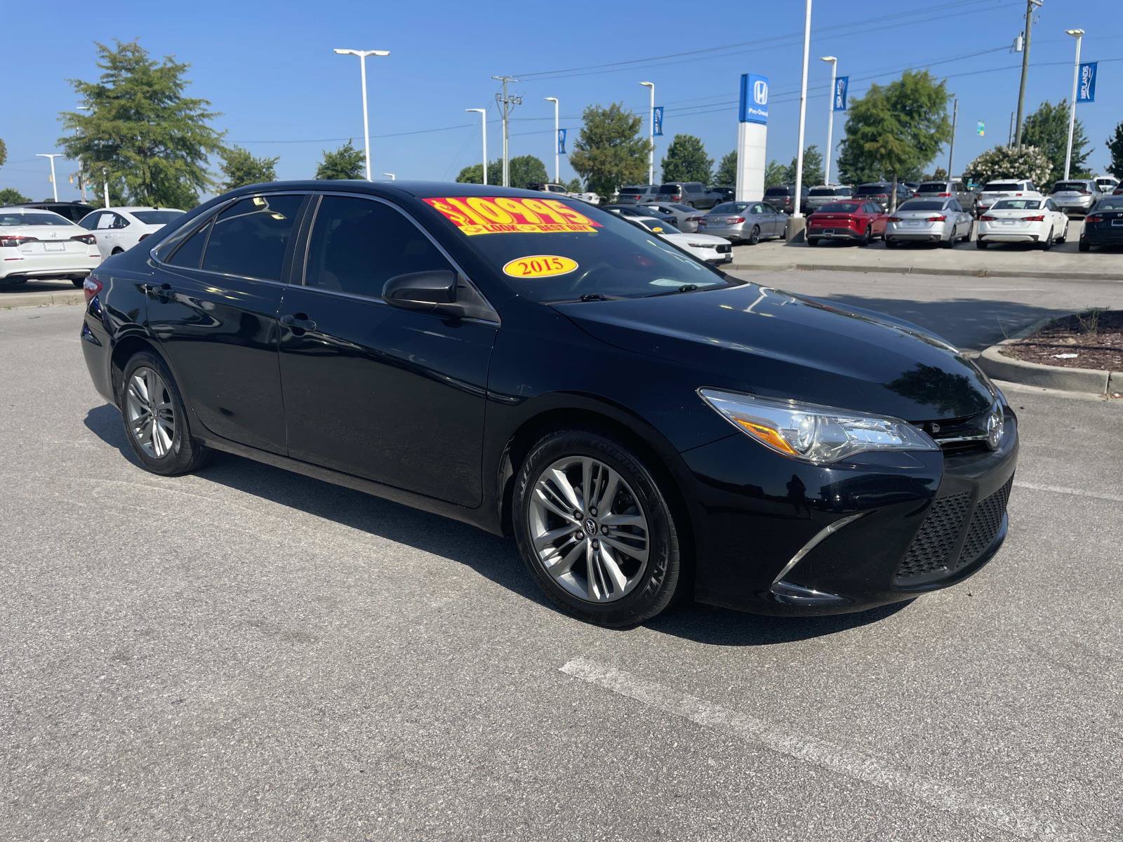 Used 2015 Toyota Camry SE