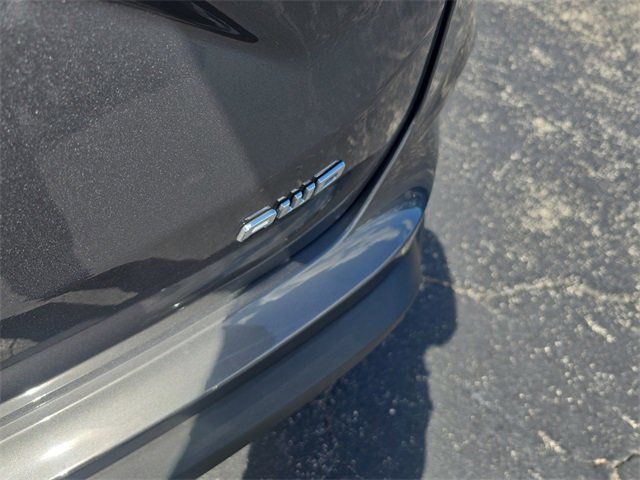 Used 2022 Ford Edge Titanium image 6