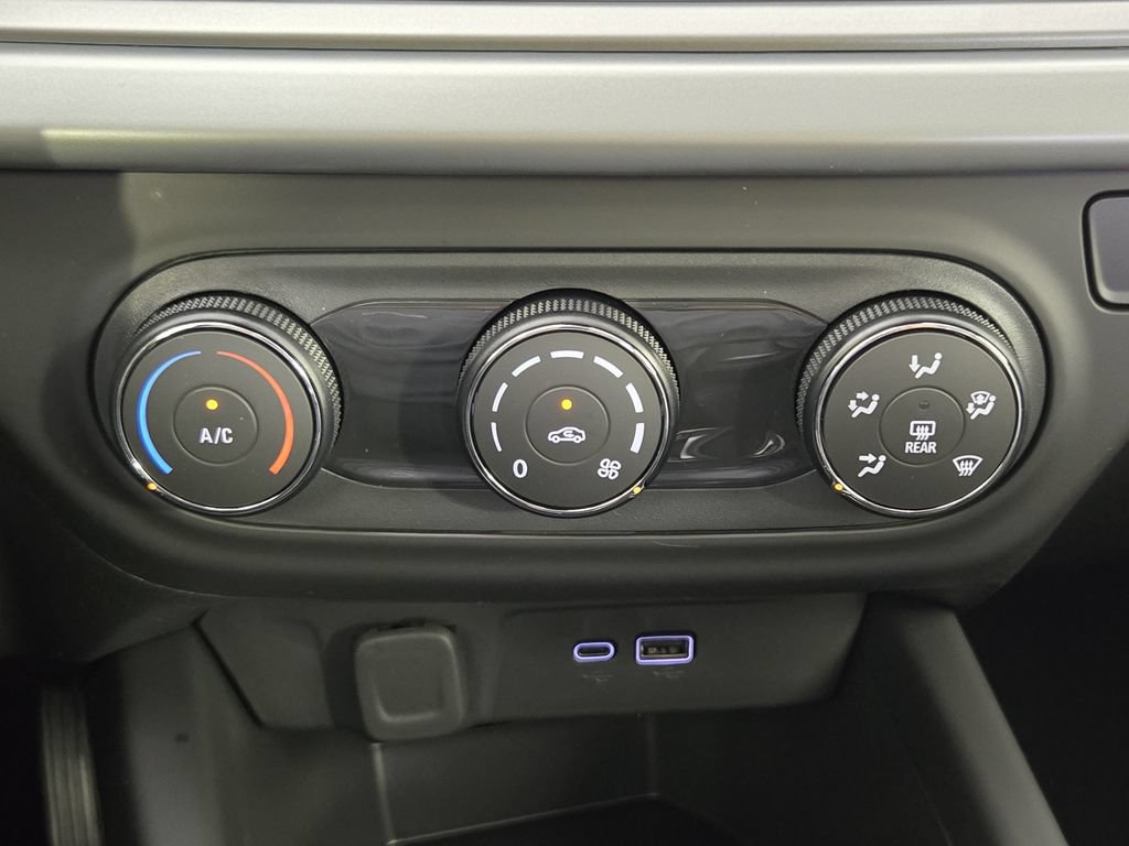 New 2026 Chevrolet Trax LS w/ Driver Confidence Package FWD image 20