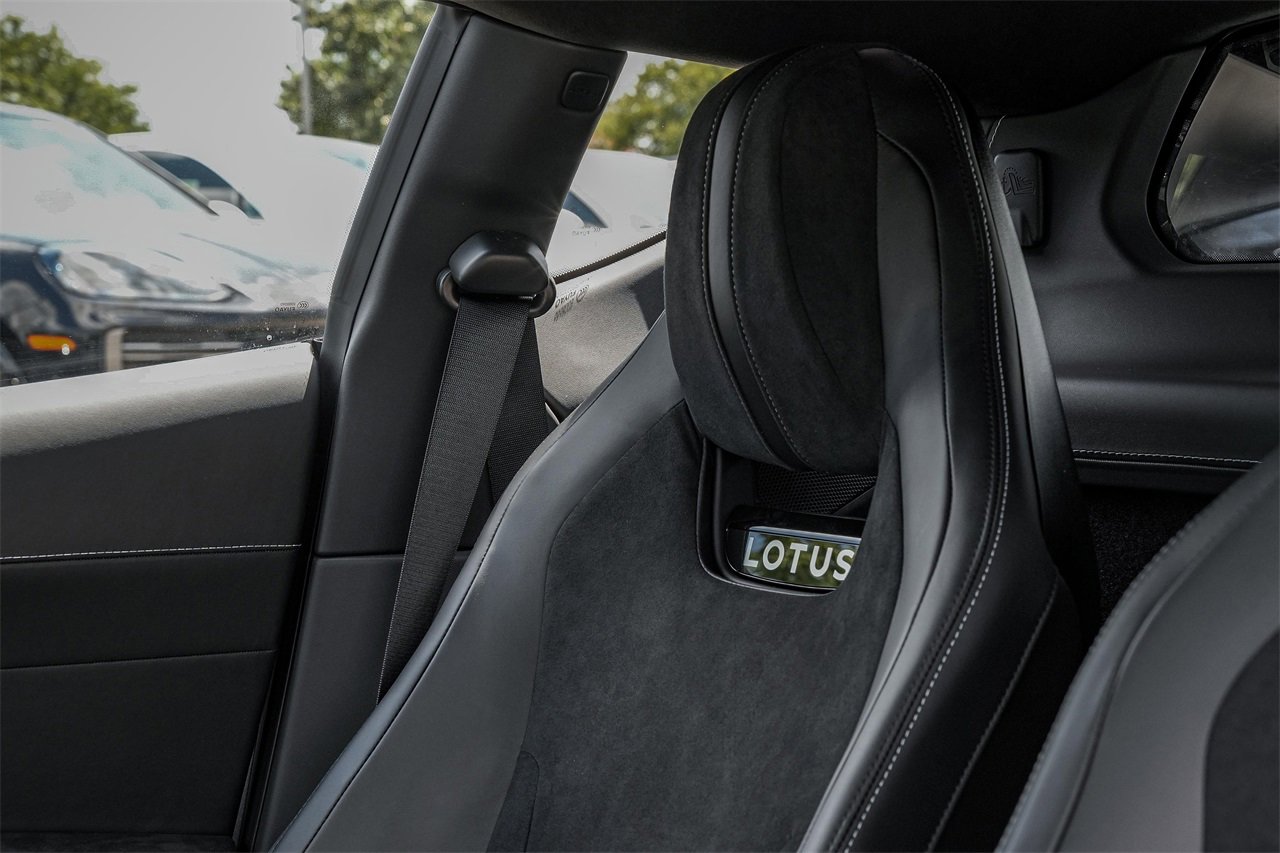 New 2025 Lotus Emira image 21