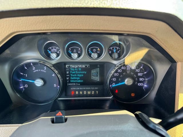 Used 2011 Ford F250 Lariat w/ Lariat Interior Pkg AWD/4WD image 19