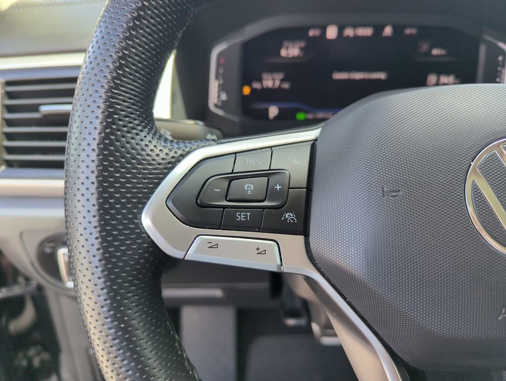 Used 2023 Volkswagen Atlas SEL Premium image 20