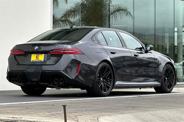 New 2026 BMW M5 w/ Executive Package image 3