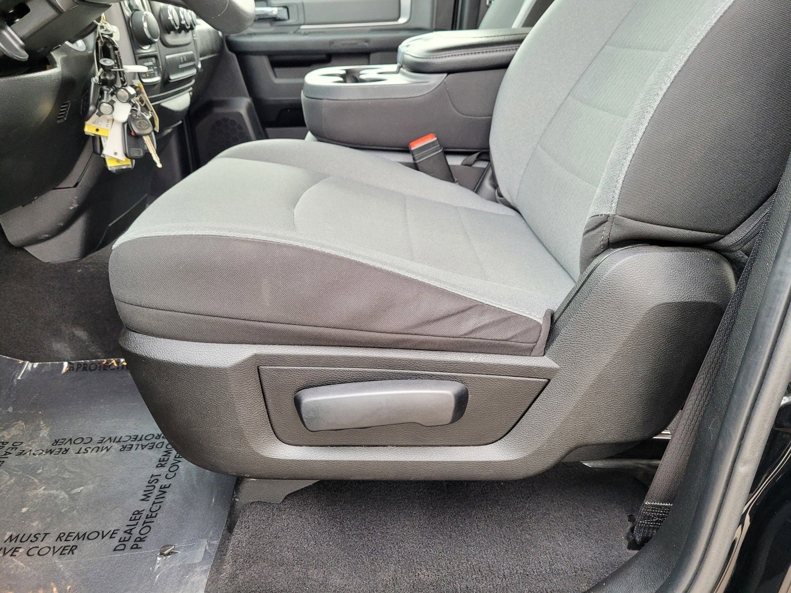 Used 2024 RAM 1500 Classic SLT image 14