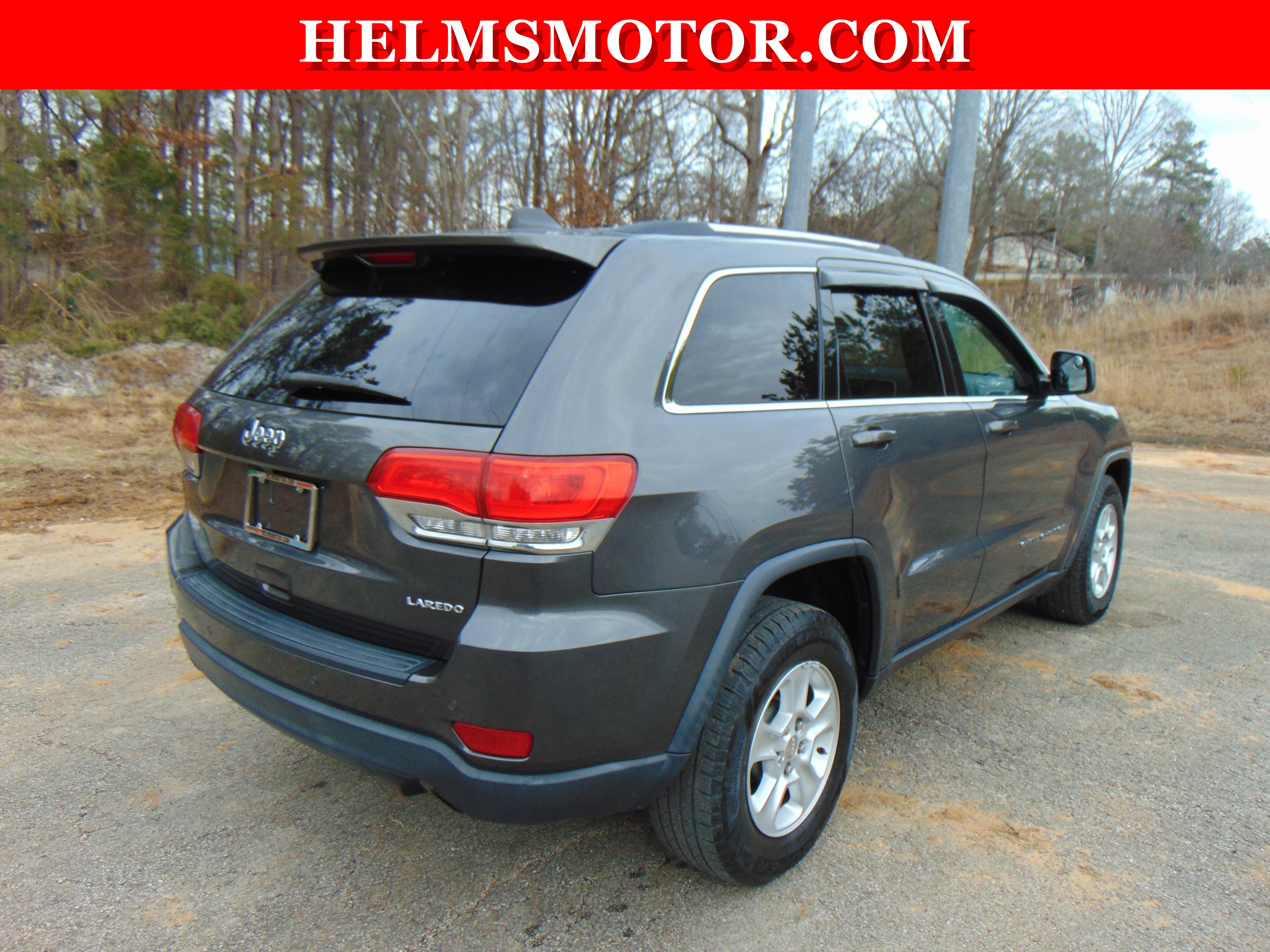 Certified 2017 Jeep Grand Cherokee Laredo w/ Quick Order Package 2BE image 18