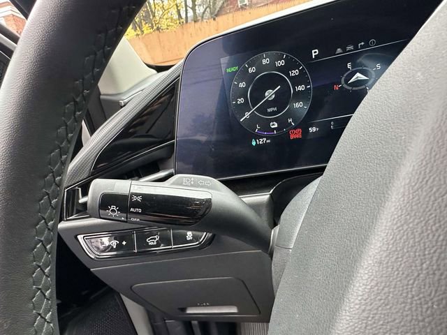 Used 2024 Kia Niro Wind image 29