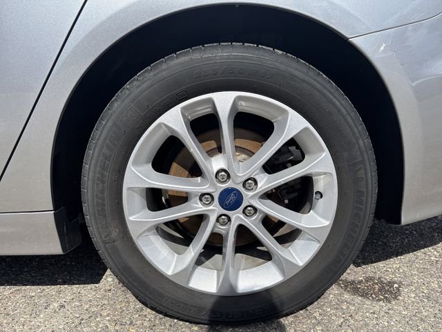 Certified 2020 Ford Fusion SE image 48