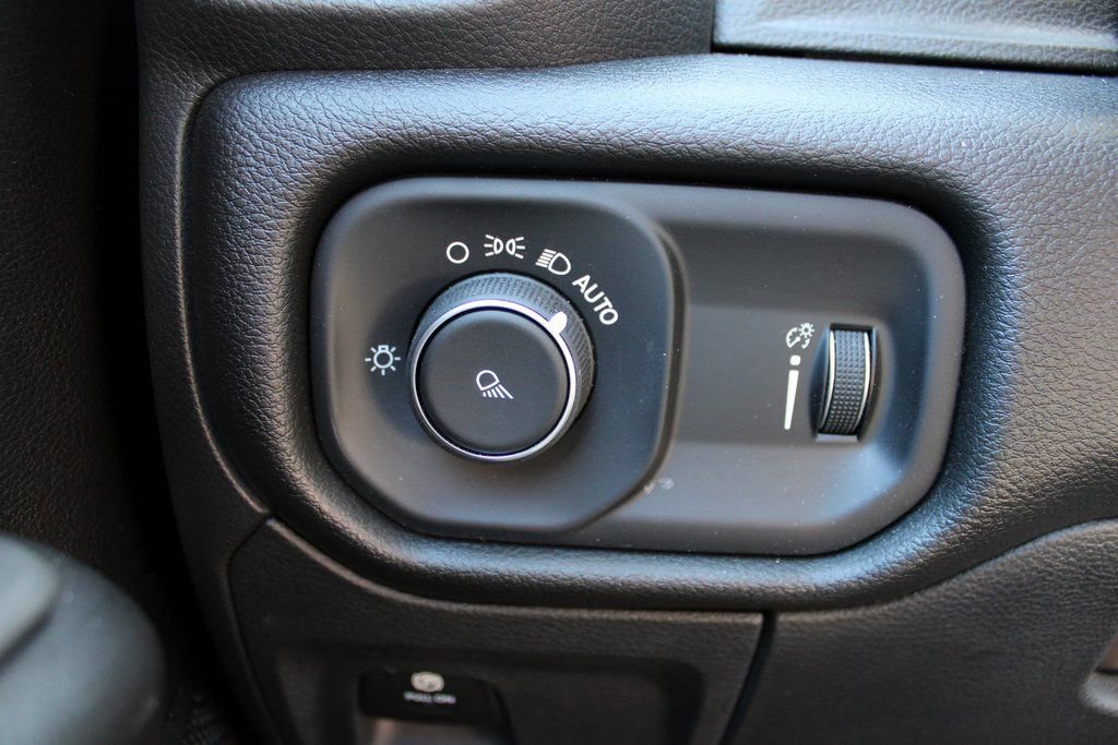 Used 2025 RAM 1500 Tradesman image 22