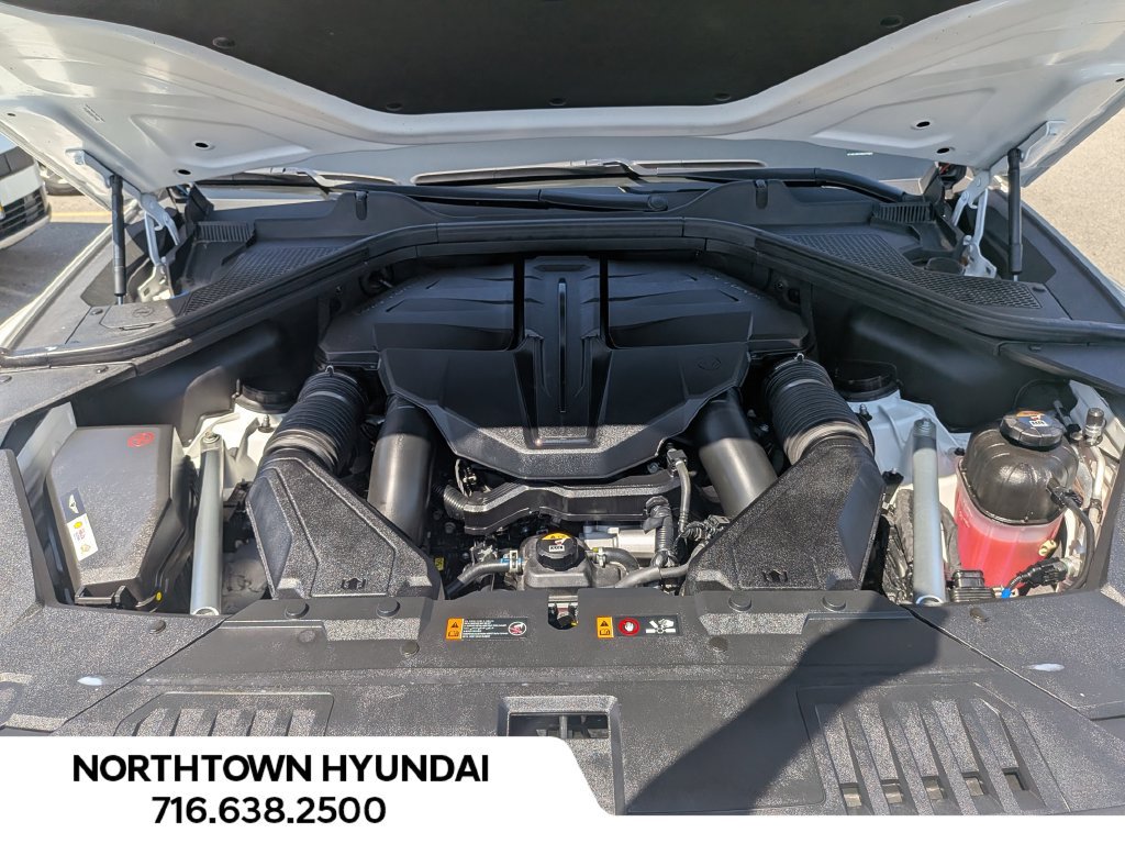 Used 2025 Genesis GV80 3.5T e-SC AWD/4WD image 44
