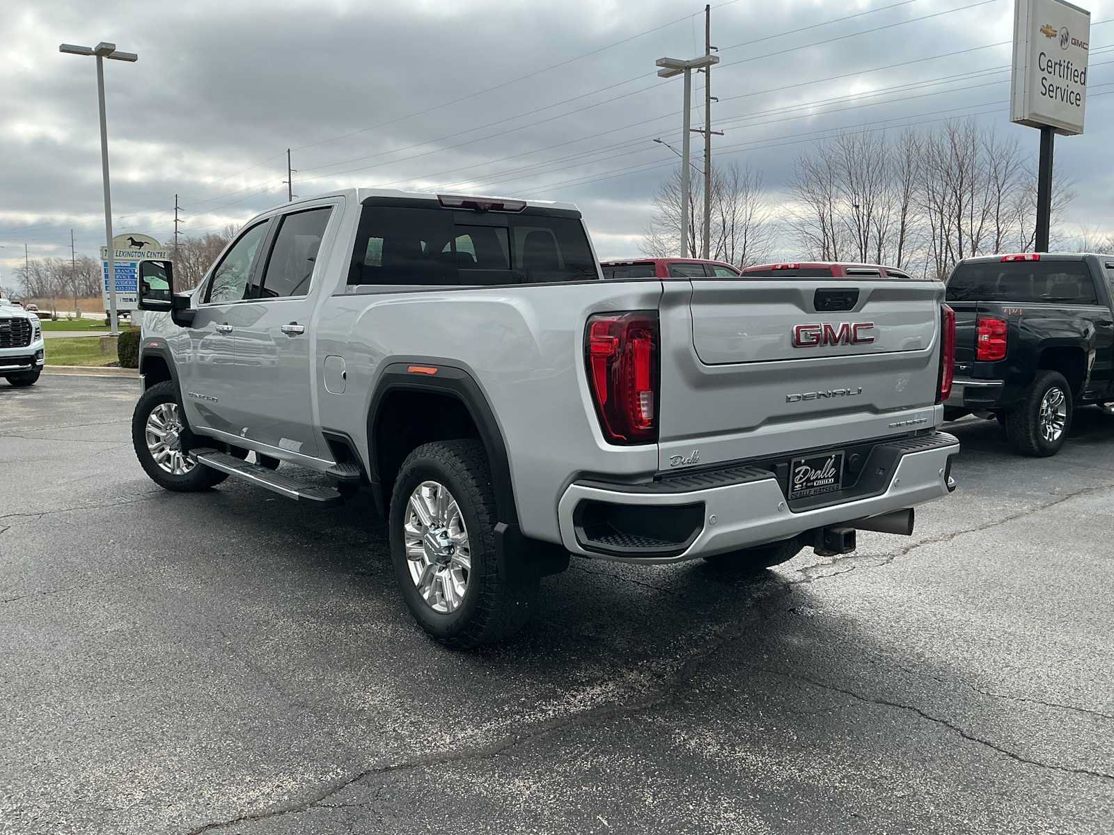 Used 2021 GMC Sierra 2500 Denali w/ Denali Ultimate Package AWD/4WD image 5