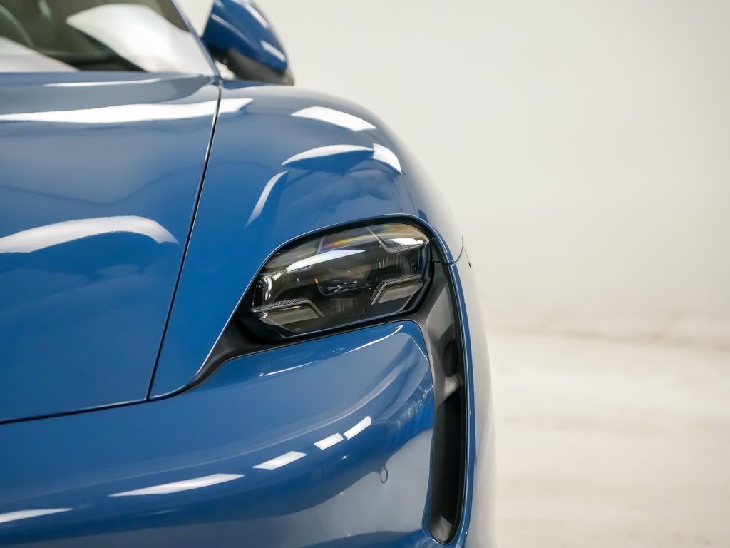 Certified 2022 Porsche Taycan 4S image 7