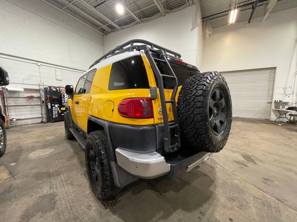 Used 2007 Toyota FJ Cruiser 4WD image 4