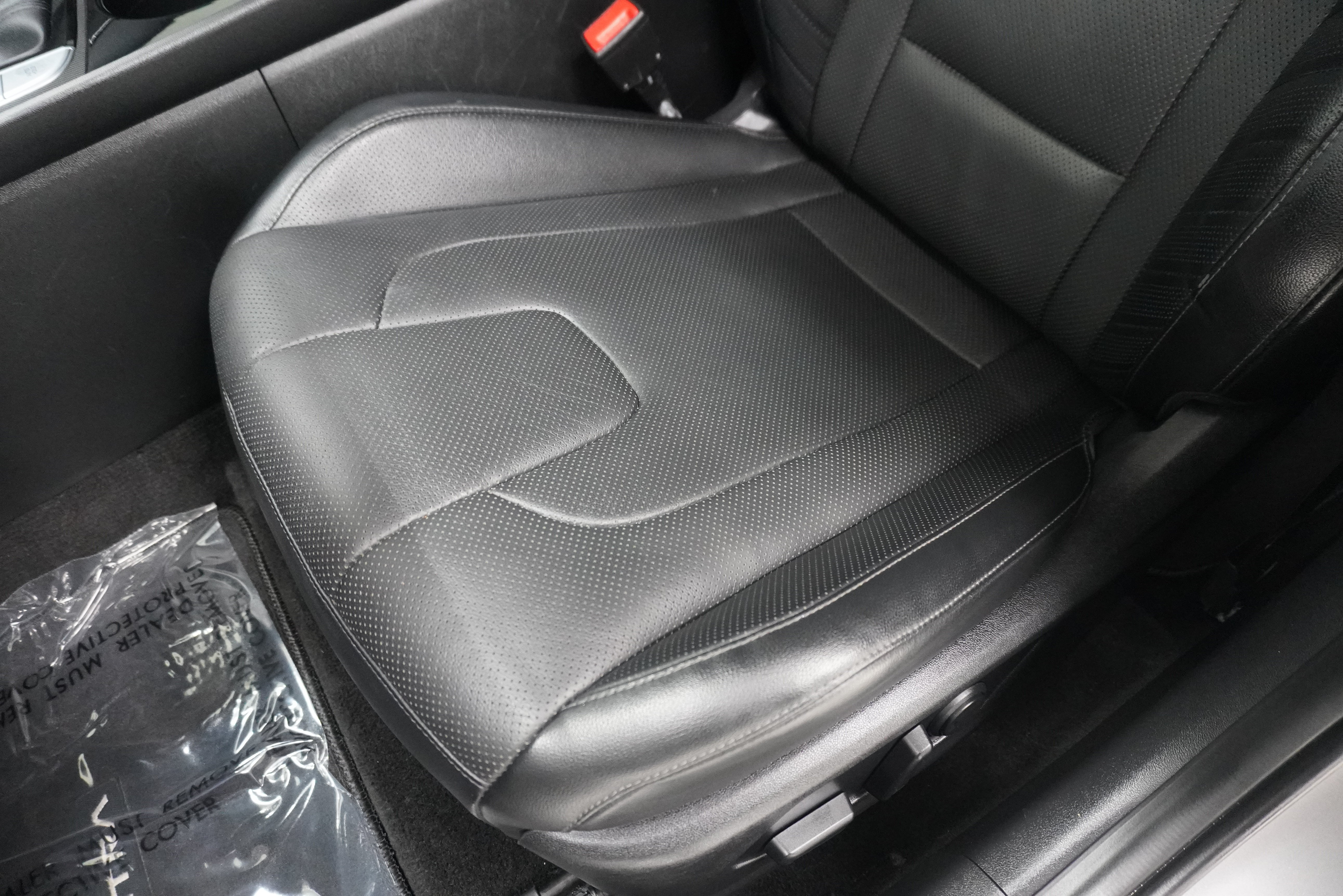 Used 2021 Hyundai Elantra Limited FWD image 9