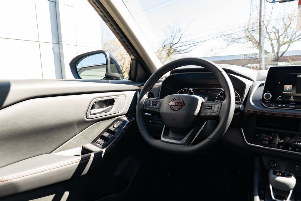New 2026 Nissan Rogue SV AWD/4WD image 12